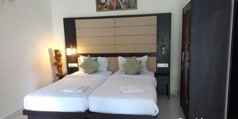 Resort Shikara 3*